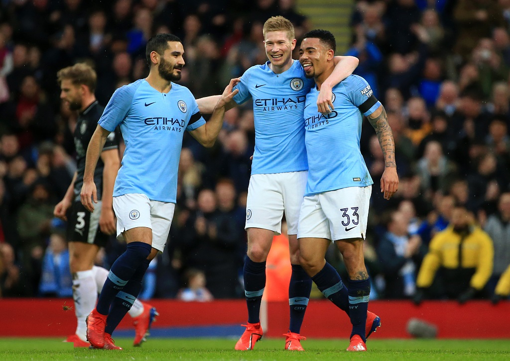 加比亚：这支球队在这赛季的团结使我们能够克服困难（加比亚：本季的团队凝聚力让我们挺过难关）