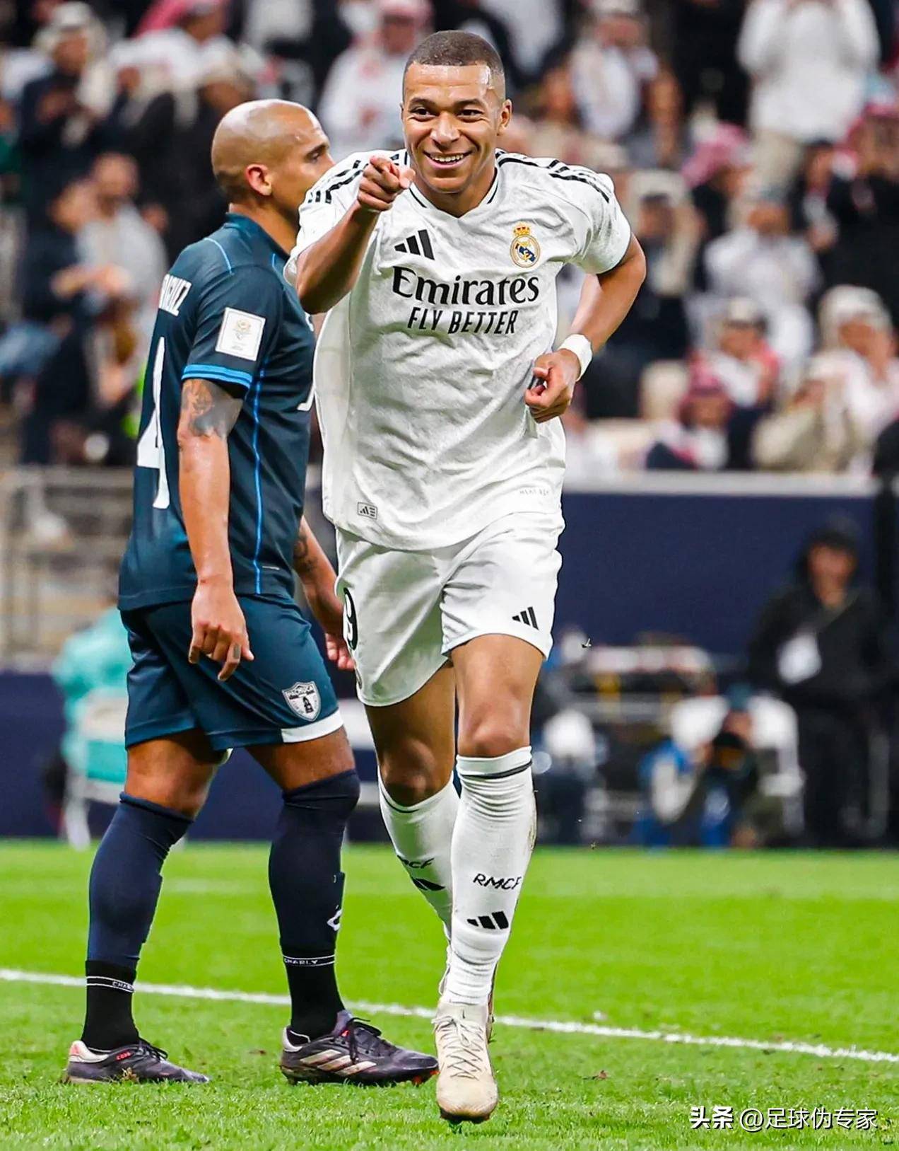 罗体：亚特兰大对帕莱斯特拉要价超4000万欧，球员可能去英超（罗马体育报：亚特兰大为帕莱斯特拉标价4000万欧以上，球员或转投英超）